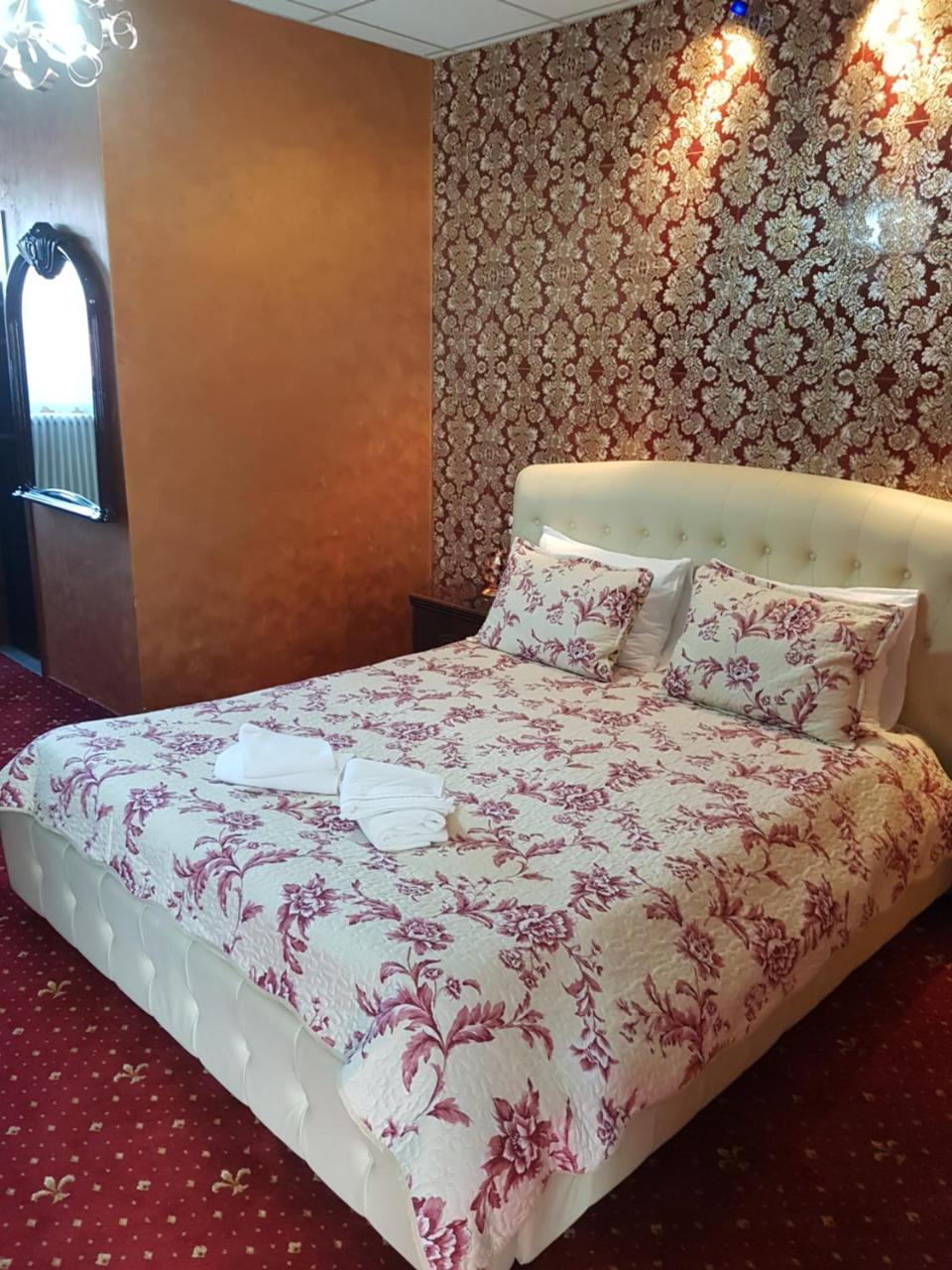 Ferienwohnung Liberty Junior Făgăraş Exterior foto