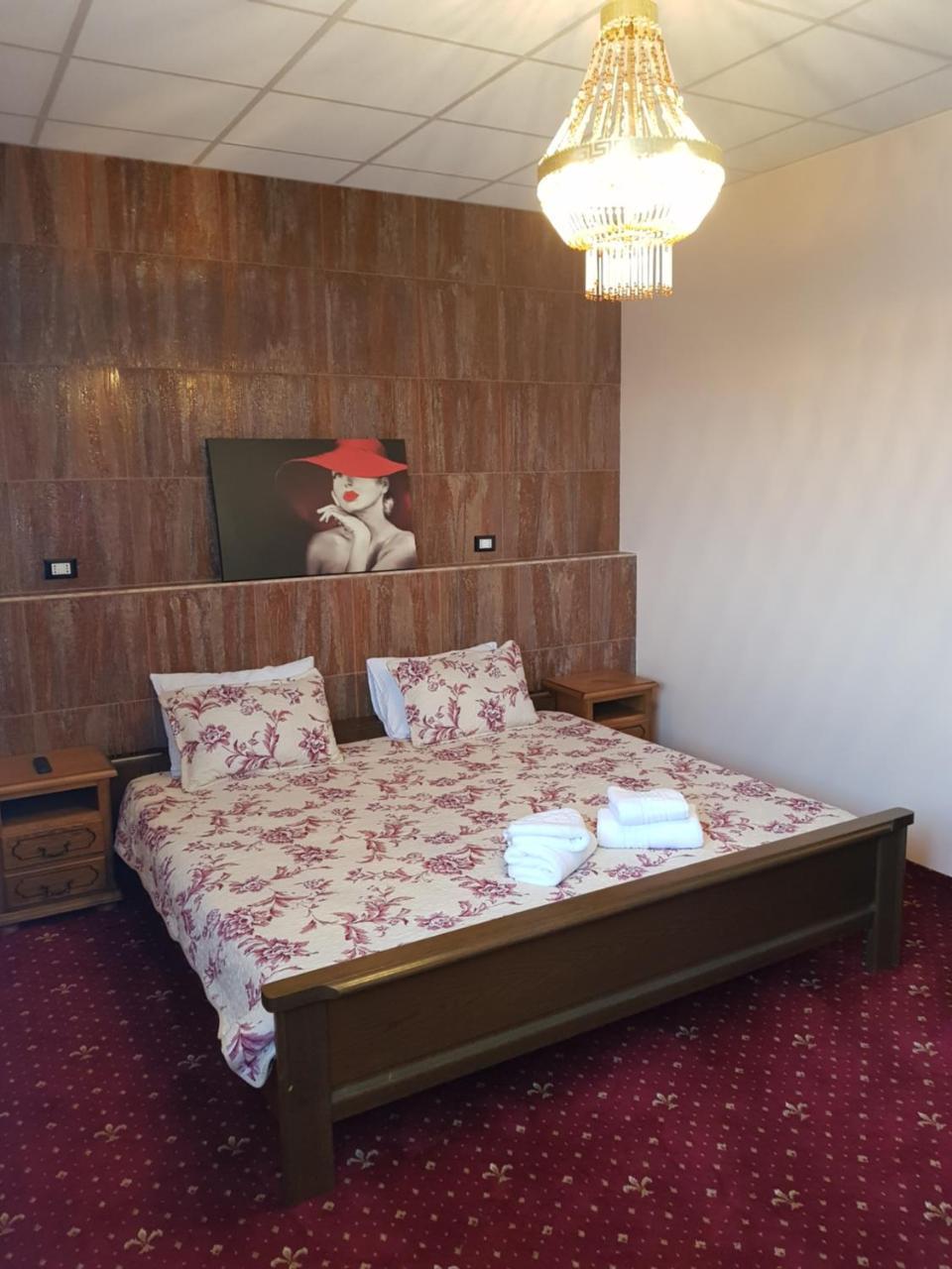 Ferienwohnung Liberty Junior Făgăraş Exterior foto